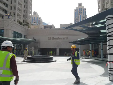 Ход строительства 29 Burj Boulevard Tower 1, Downtown Dubai — 4 февраля 2013, готовность 94,29%, снимок 5 из 12