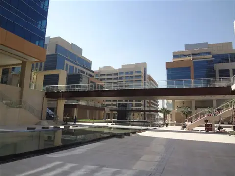 Ход строительства Bay Square - 09, Business Bay — 15 февраля 2014, готовность 96,00%, снимок 6 из 7