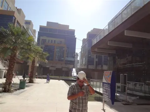 Ход строительства Bay Square - 09, Business Bay — 15 февраля 2014, готовность 96,00%, снимок 2 из 7