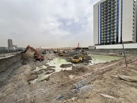 Living Legends Phase 5, Majan construction progress — 13 April 2026, 48.89% complete, photo 3 of 4