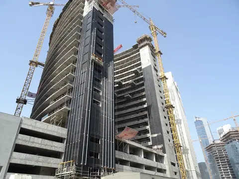 Ход строительства Bay's Edge, Business Bay — 4 августа 2015, готовность 45.12%, снимок 1 из 6