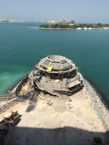 Ход строительства Azure Residences, Palm Jumeirah — 29 сентября 2015, готовность 65.25%, снимок 4 из 7