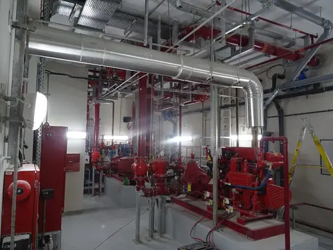 Ход строительства BLVD Crescent, Downtown Dubai — 23 мая 2019, готовность 100,00%, снимок 12 из 14