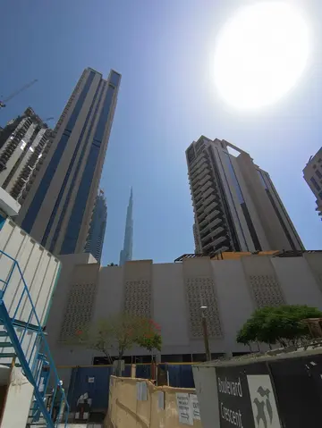 Ход строительства BLVD Crescent, Downtown Dubai — 23 мая 2019, готовность 100,00%, снимок 9 из 14
