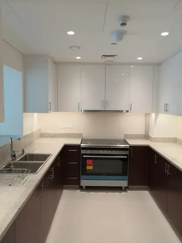 Ход строительства BLVD Crescent, Downtown Dubai — 23 мая 2019, готовность 100,00%, снимок 4 из 14