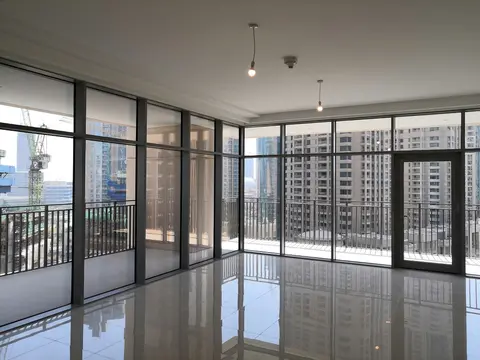 Ход строительства BLVD Crescent, Downtown Dubai — 23 мая 2019, готовность 100,00%, снимок 1 из 14