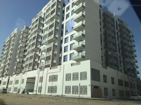 Ход строительства Azizi Yasamine, Al Furjan — 1 июня 2016, готовность 90.25%, снимок 2 из 6