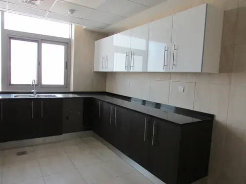 Ход строительства Azizi Yasamine, Al Furjan — 28 августа 2016, готовность 100.00%, снимок 8 из 10