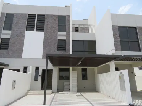 Ход строительства Damac Hills 2 Primrose, Damac Hills 2 — 1 июня 2020, готовность 99.23%, снимок 10 из 11