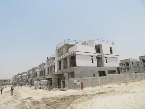 Ход строительства Paradise Hills, Paradise Hills — 3 августа 2023, готовность 50,07%, снимок 1 из 5