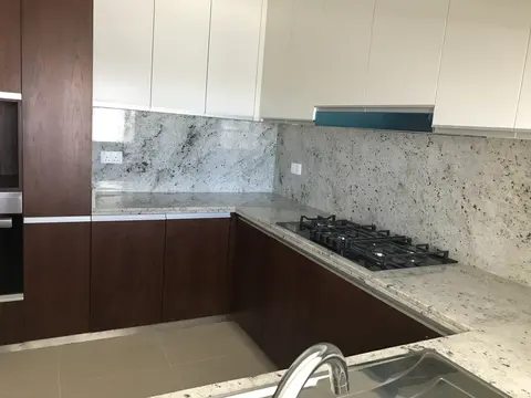 The Dubai Creek Residences, Dubai Creek construction progress — 7 February 2019, 96.18% complete, photo 3 of 10