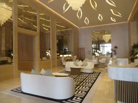 Ход строительства The Pinnacle Palm Tower, Palm Jumeirah — 24 октября 2021, готовность 97.07%, снимок 4 из 15