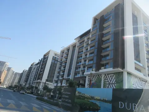 Acacia At Park Heights, Dubai Hills Estate construction progress — 27 October 2019, 97.82% complete, photo 7 of 12