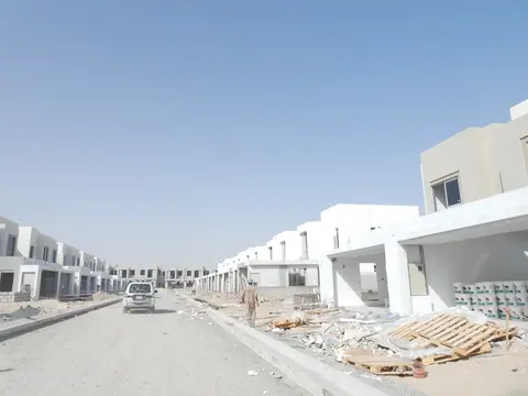 Ход строительства Town Square Hayat, Town Square — 8 августа 2017, готовность 73.33%, снимок 3 из 4