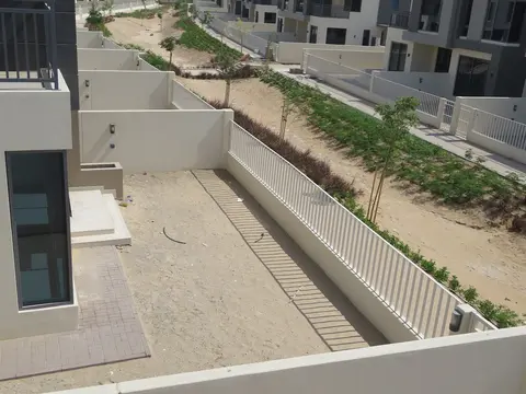 Maple, Dubai Hills Estate construction progress — 16 May 2019, 96.18% complete, photo 7 of 10