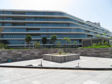 Ход строительства W Residences Dubai The Palm, Palm Jumeirah — 3 мая 2020, готовность 95.02%, снимок 4 из 11