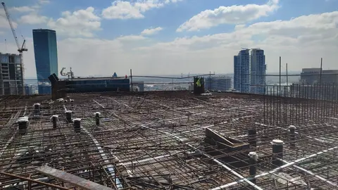 West Bay Tower, Business Bay construction progress — 13 February 2024, 48.00% complete, photo 4 of 8