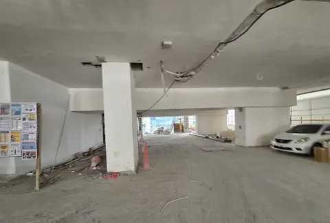 West Bay Tower, Business Bay construction progress — 11 April 2025, 62.28% complete, photo 1 of 2