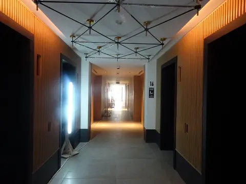 Ход строительства Marquise Square Tower, Business Bay — 1 октября 2018, готовность 91.06%, снимок 10 из 14