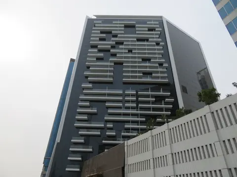 Ход строительства Marquise Square Tower, Business Bay — 25 марта 2019, готовность 100,00%, снимок 12 из 12