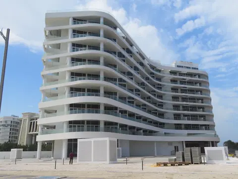 Mina by Azizi, The Palm Crescent construction progress — 14 February 2021, 98.65% complete, photo 5 of 12