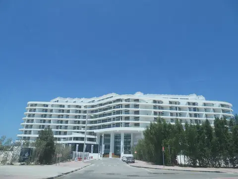 Mina by Azizi, The Palm Crescent construction progress — 7 April 2021, 100.00% complete, photo 9 of 14