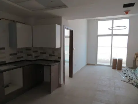 Ход строительства Azizi Plaza, Al Furjan — 24 января 2021, готовность 95.02%, снимок 3 из 13