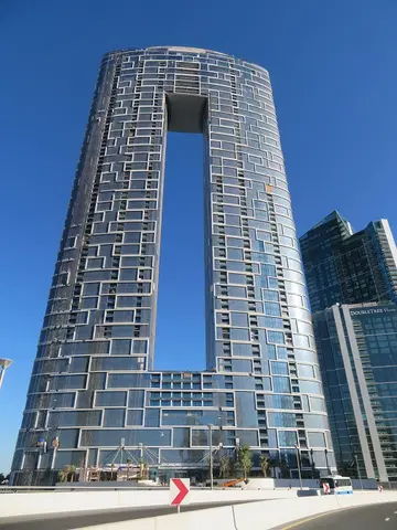 Jumeirah Gate, Jumeirah Beach Residence construction progress — 21 October 2020, 86.34% complete, photo 4 of 10
