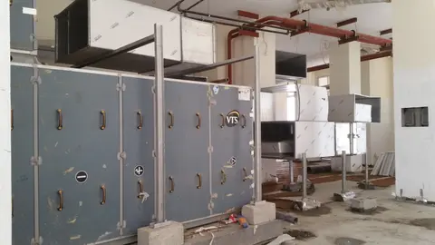 Al Madar Siraj Tower, Arjan construction progress — 9 March 2015, 74.05% complete, photo 5 of 6