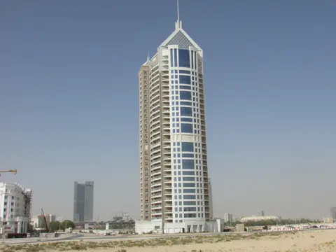 Ход строительства Al Madar Siraj Tower, Arjan — 9 июня 2016, готовность 100,00%, снимок 4 из 11