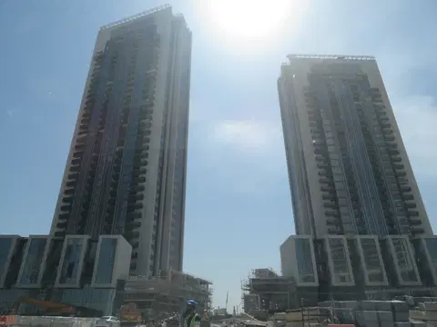 Ход строительства Creek Gate, Dubai Creek Harbour — 16 сентября 2020, готовность 90.02%, снимок 8 из 10