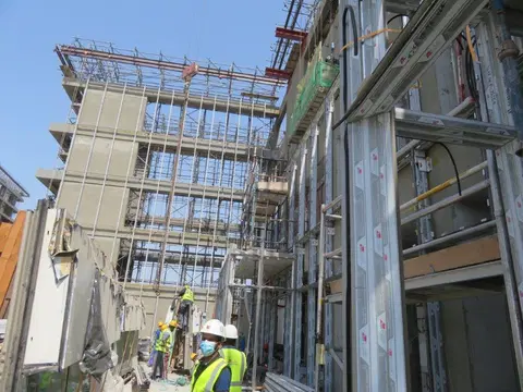 Ход строительства Downtown Views II, Za'abeel 2 — 22 августа 2021, готовность 83,33%, снимок 6 из 10