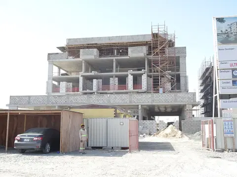Royal Manor, Nad Al Sheba 1 construction progress — 22 August 2017, 37.29% complete, photo 4 of 9