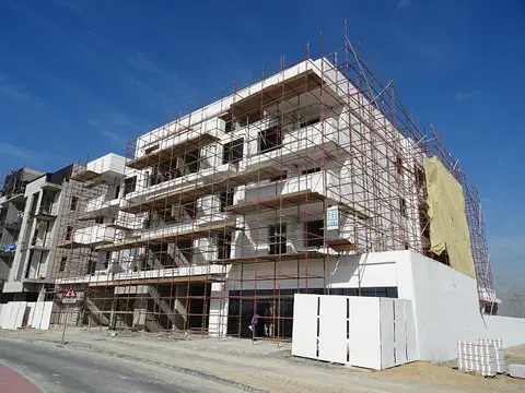 Royal Manor, Nad Al Sheba 1 construction progress — 26 December 2017, 47.10% complete, photo 2 of 8