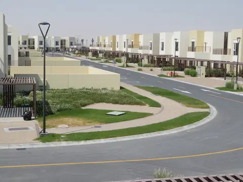 Ход строительства Urbana Ii, Emaar South — 21 мая 2020, готовность 100,00%, снимок 3 из 11