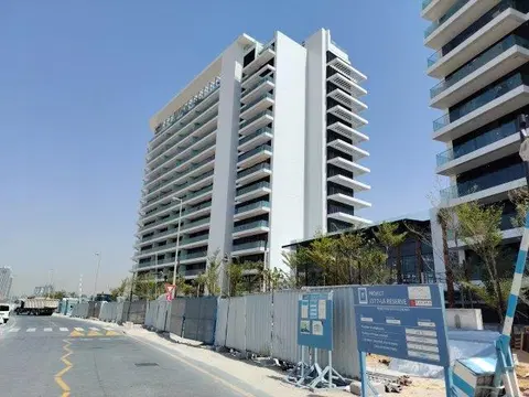 Kempinski Residences The Creek, Healthcare City Phase 2 construction progress — 23 May 2025, 93.43% complete, photo 1 of 8