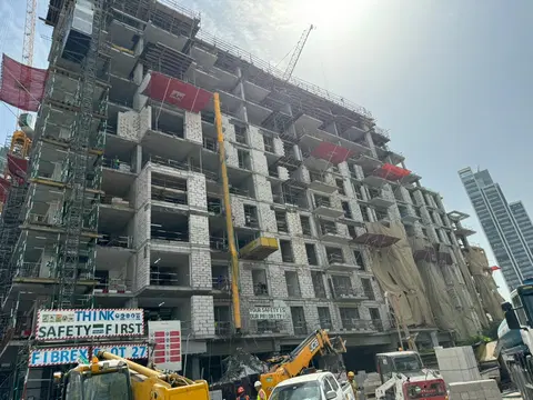 Island Park Ii, Dubai Creek Harbour construction progress — 24 April 2024, 40.24% complete, photo 3 of 5