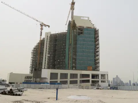 Farhad Azizi Residence, Healthcare City Phase 2 construction progress — 16 March 2021, 60.09% complete, photo 6 of 9