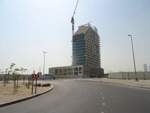 Farhad Azizi Residence, Healthcare City Phase 2 construction progress — 25 October 2021, 72.85% complete, photo 8 of 9