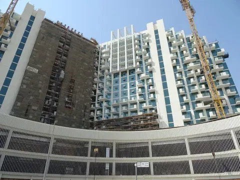 Farhad Azizi Residence, Healthcare City Phase 2 construction progress — 25 October 2021, 72.85% complete, photo 6 of 9