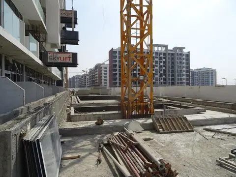 Ход строительства Azizi Riviera 3, Azizi Riviera — 21 февраля 2022, готовность 70.04%, снимок 3 из 6
