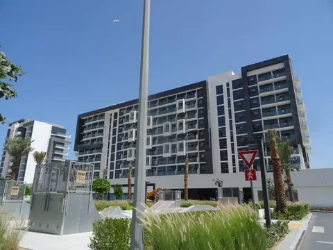 Ход строительства Azizi Riviera 3, Azizi Riviera — 15 мая 2023, готовность 79.03%, снимок 11 из 11