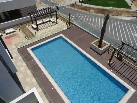 Ход строительства Azizi Riviera 2, Azizi Riviera — 3 мая 2023, готовность 100.00%, снимок 14 из 18