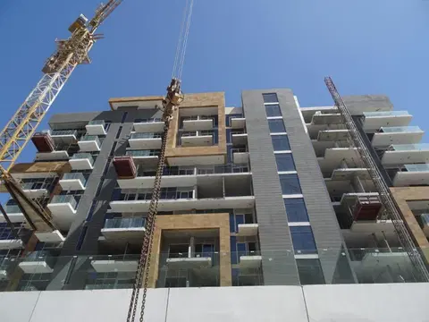 Azizi Riviera 21, Azizi Riviera construction progress — 11 April 2022, 72.15% complete, photo 5 of 11