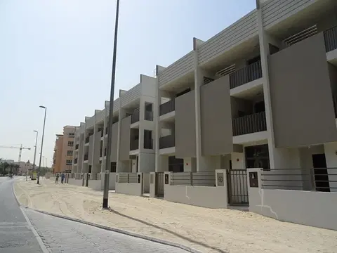 Ход строительства Somerset Mews, JVC District 10 — 16 июля 2018, готовность 100,00%, снимок 5 из 11