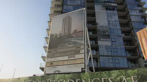 Banyan Tree Residences, Jumeirah Lakes Towers construction progress — 11 December 2018, 51.22% complete, photo 3 of 4