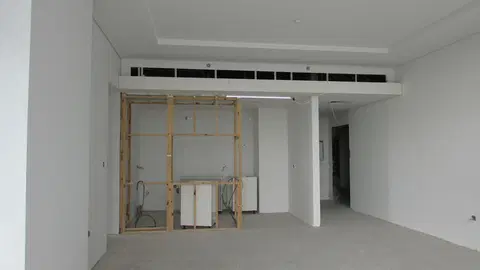 Banyan Tree Residences, Jumeirah Lakes Towers construction progress — 11 December 2018, 51.22% complete, photo 2 of 4