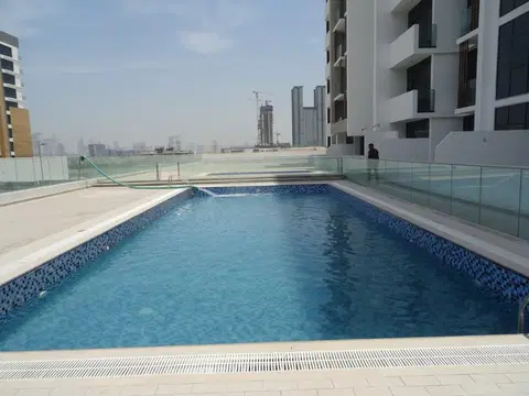 Ход строительства Azizi Riviera 8, Azizi Riviera — 7 июня 2023, готовность 100,00%, снимок 4 из 17