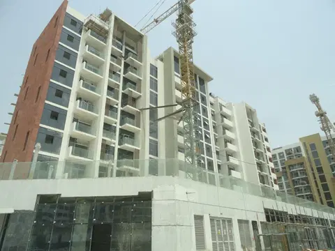 Azizi Riviera 19, Azizi Riviera construction progress — 30 June 2022, 77.61% complete, photo 1 of 11