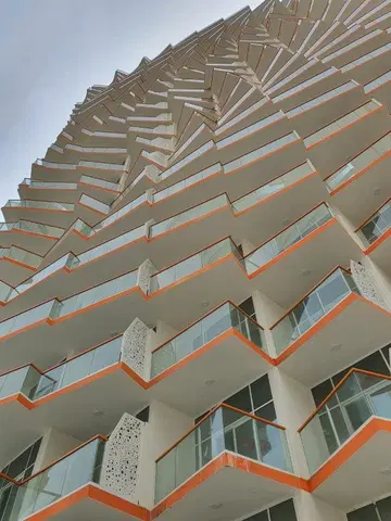 Ход строительства Millennium Binghatti Residences, Business Bay — 15 июля 2021, готовность 100,00%, снимок 15 из 15